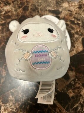 4" Original SQUISHMALLOWS Easter Mystery Squad Gray Lamb